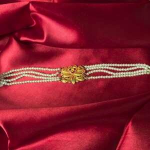 Multi-Strand Pearl Choker with Butterfly Gold Centre