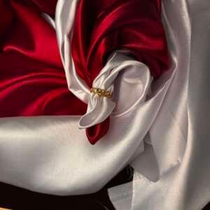 Heart Interlocked Gold Ring