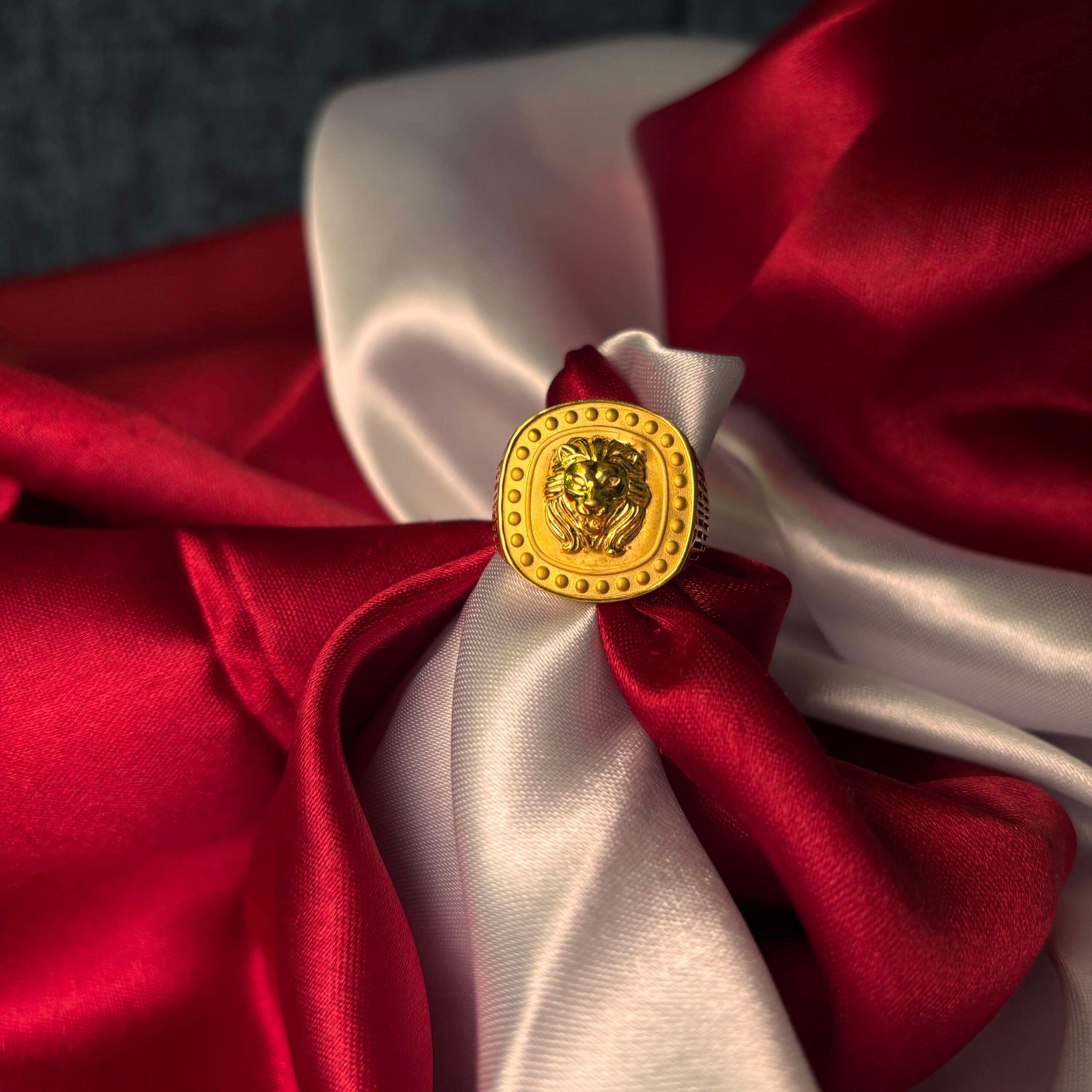 Lion Guard Gold Ring