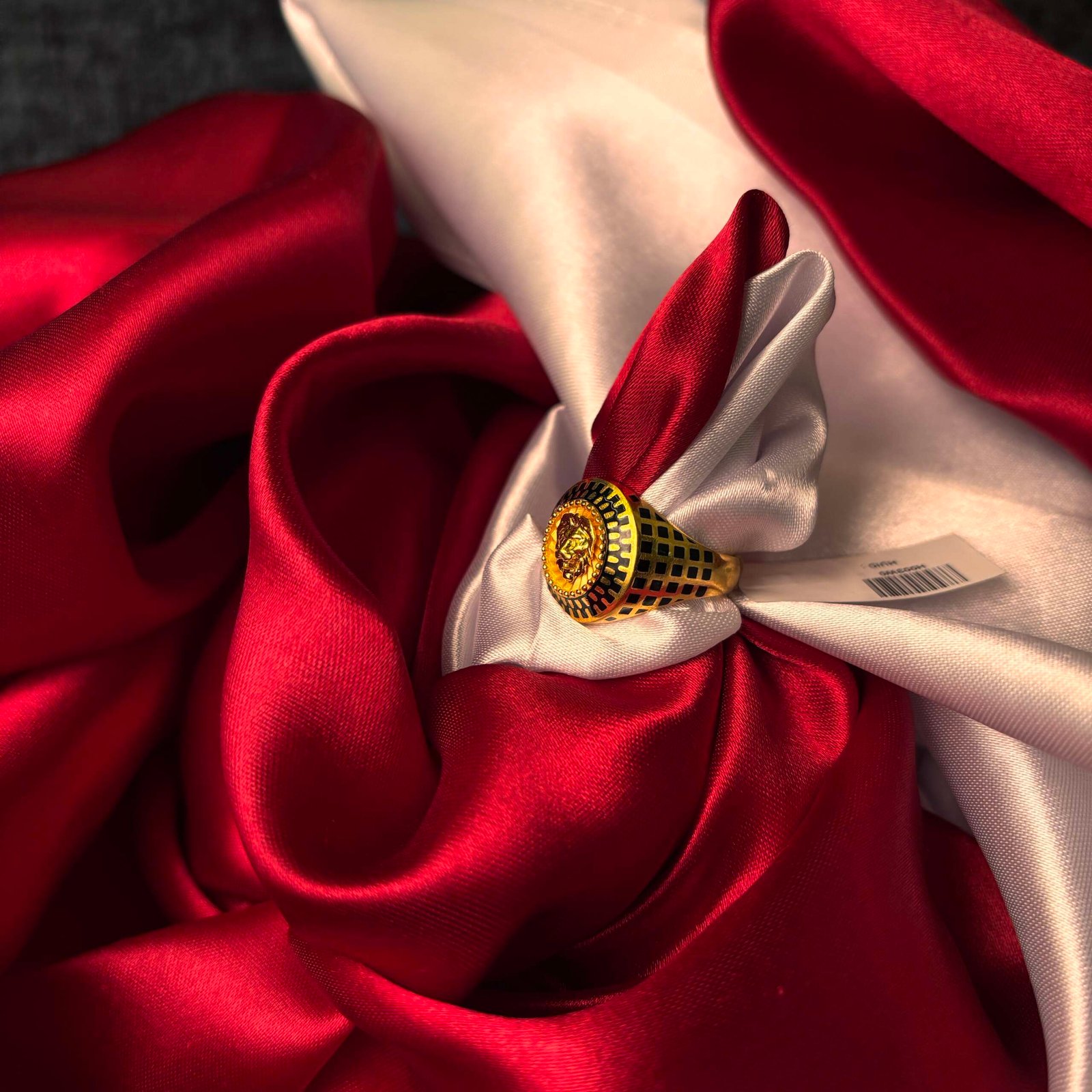 Honeycomb Lion Gold Ring